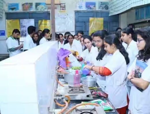 Ashtang Ayurved Mahavidyalaya